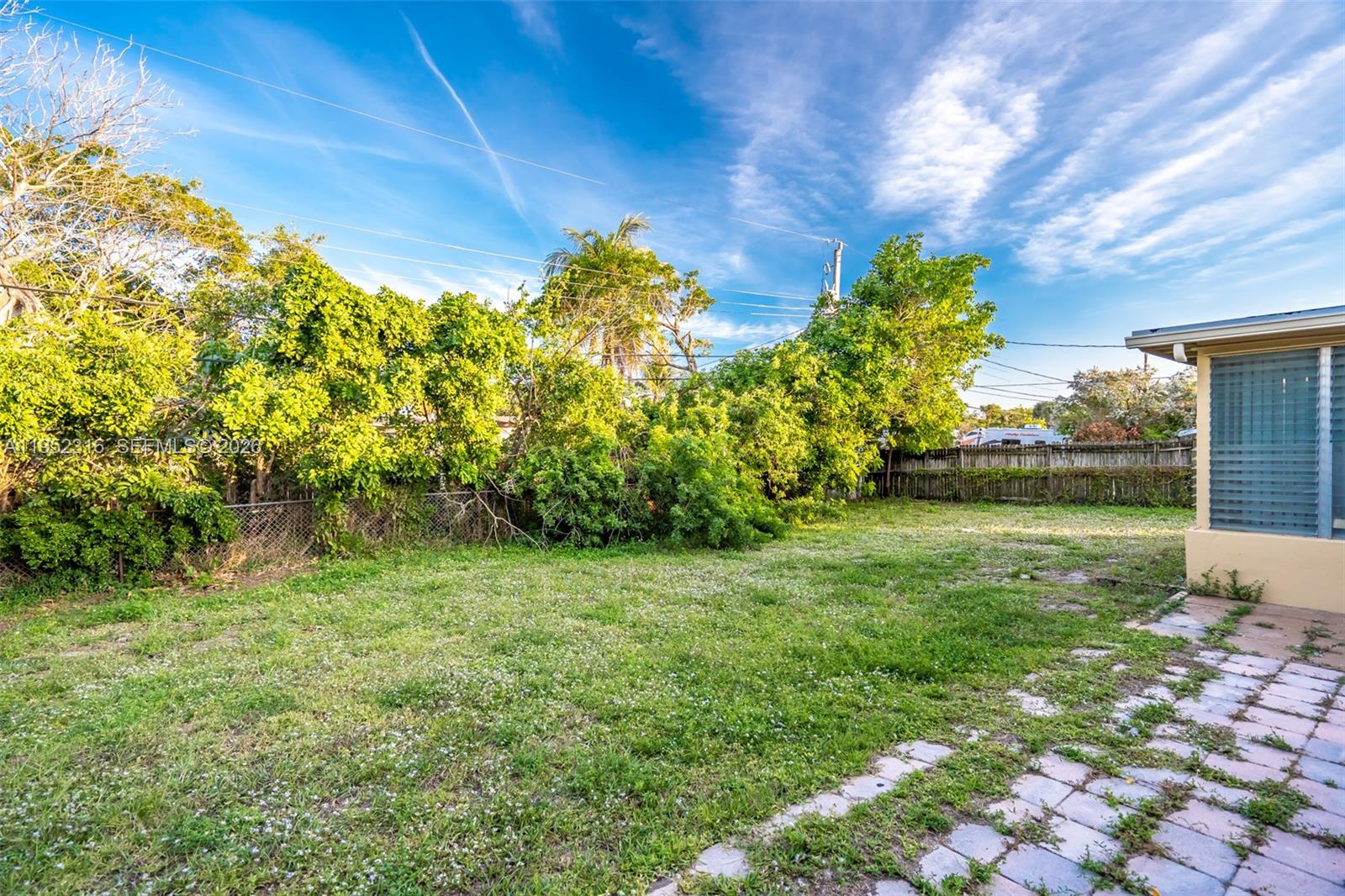 5196 NE 19th Ave Pompano Beach, FL 33064