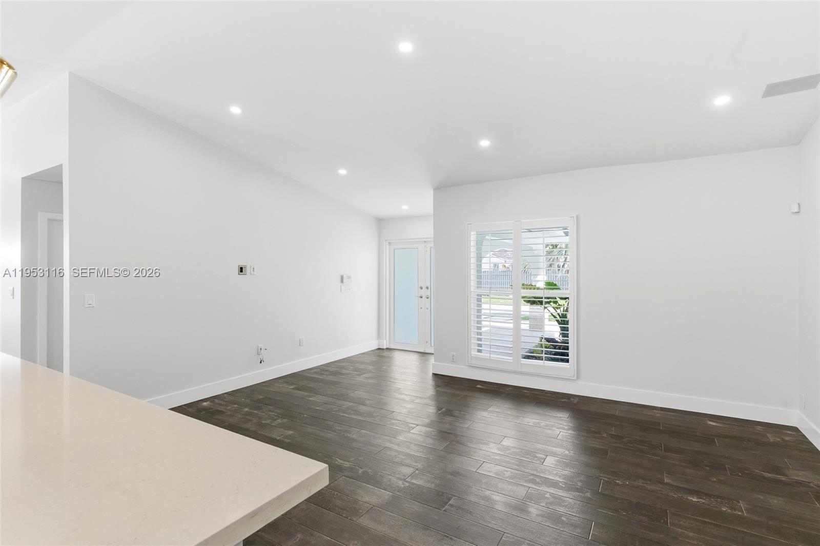 5976 SW 88th Pl Miami, FL 33173