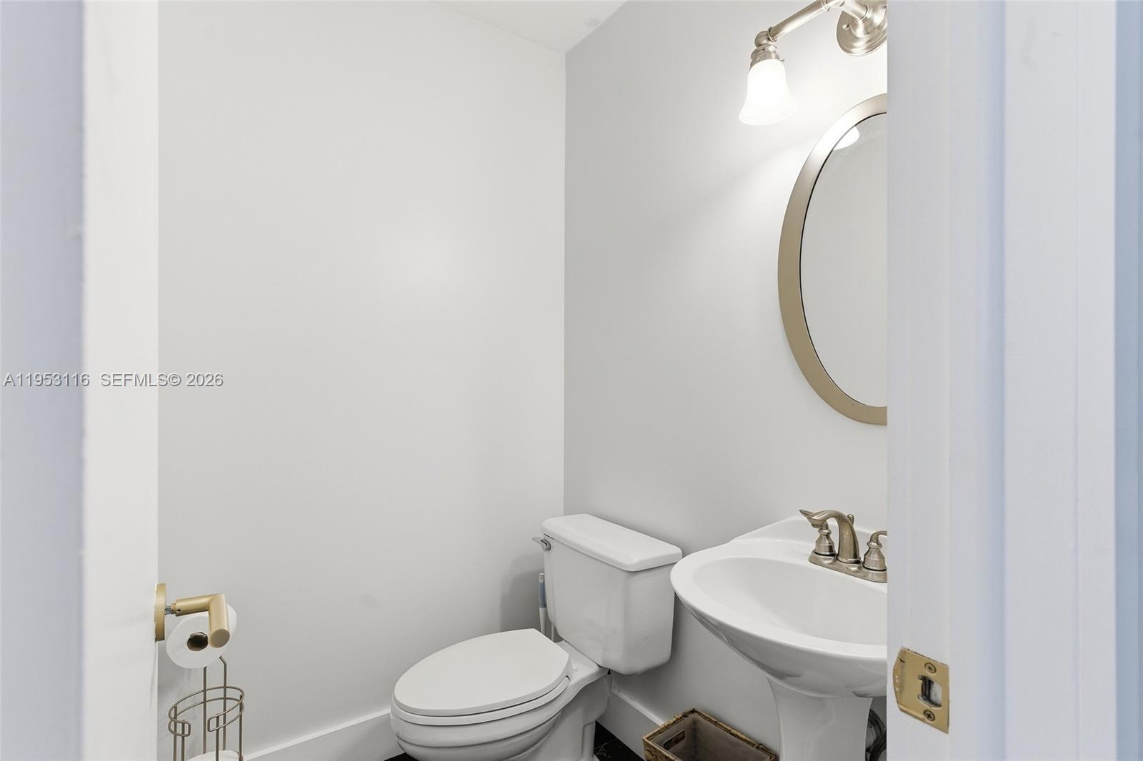 5976 SW 88th Pl Miami, FL 33173