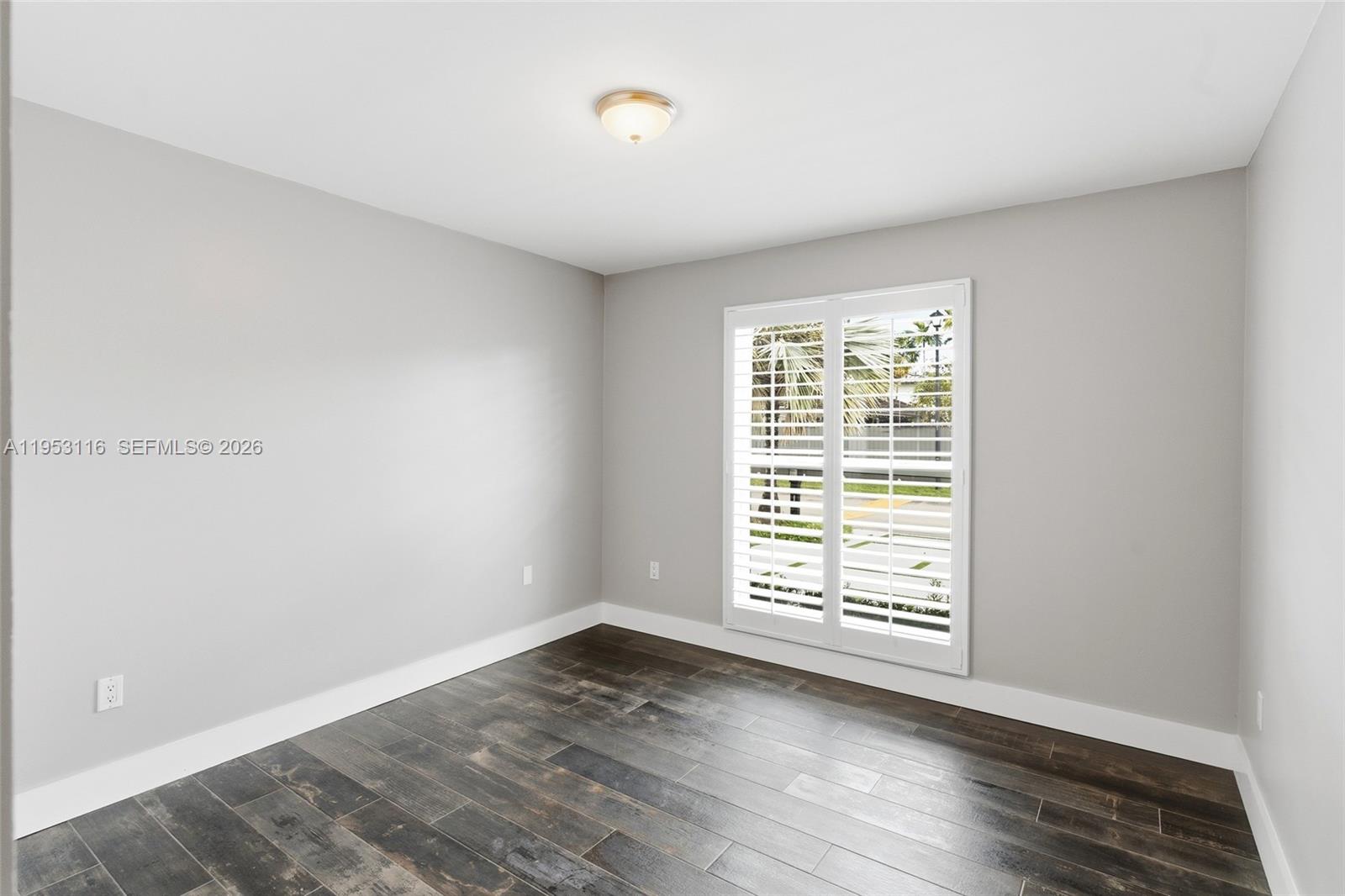 5976 SW 88th Pl Miami, FL 33173