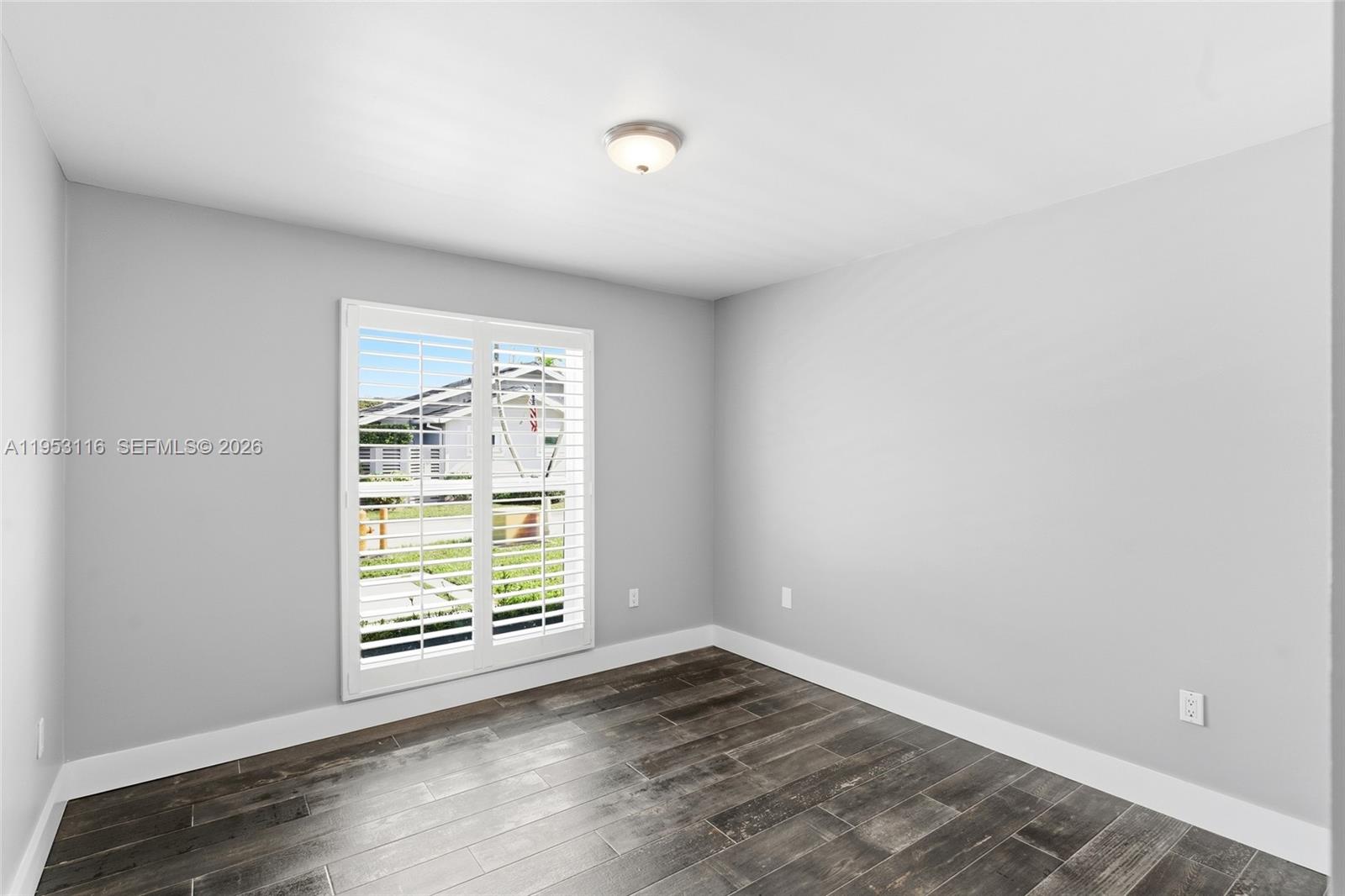 5976 SW 88th Pl Miami, FL 33173