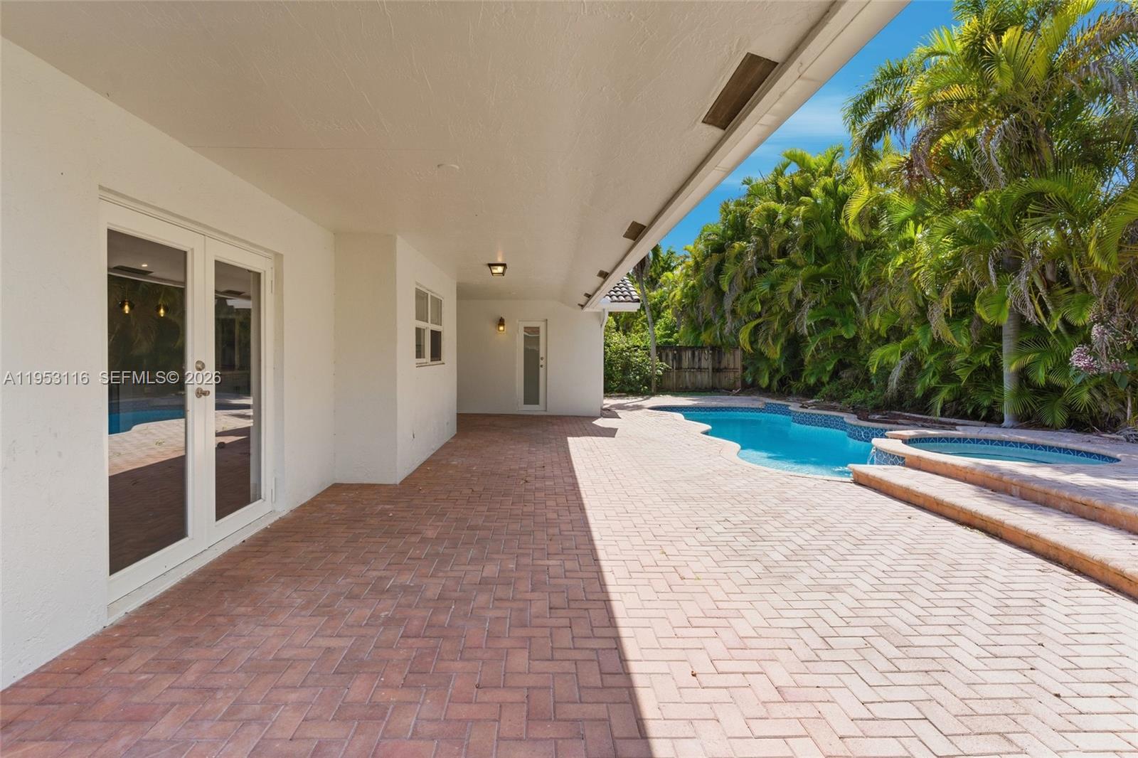 5976 SW 88th Pl Miami, FL 33173