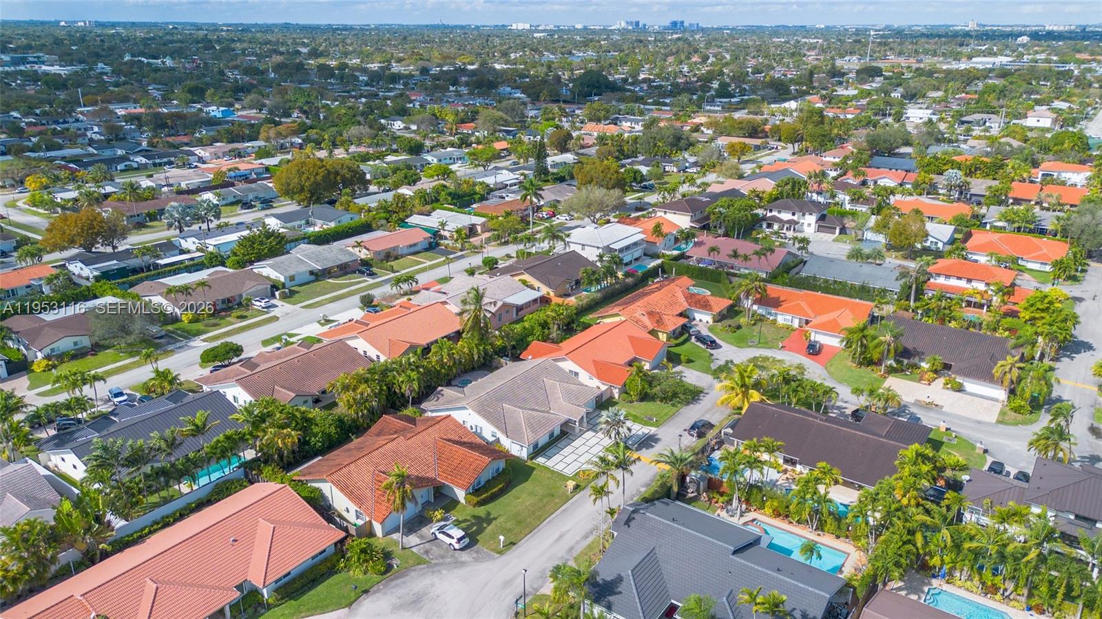 5976 SW 88th Pl Miami, FL 33173