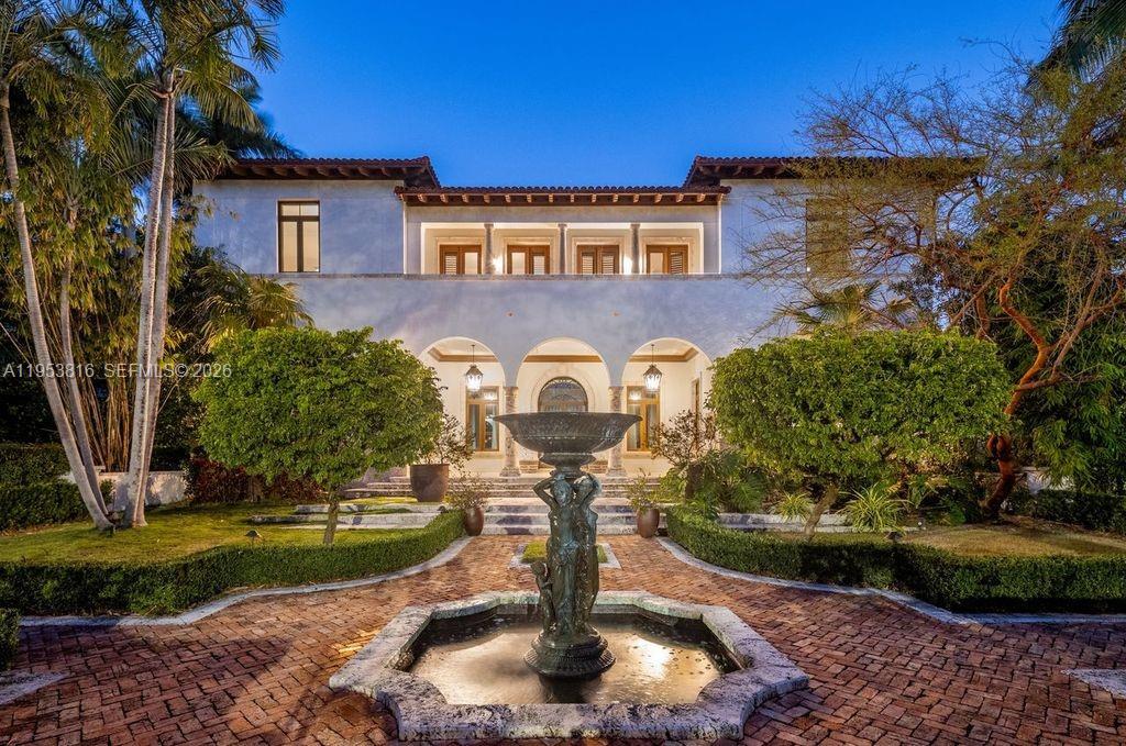 221 Casuarina Concourse Coral Gables, FL 33143