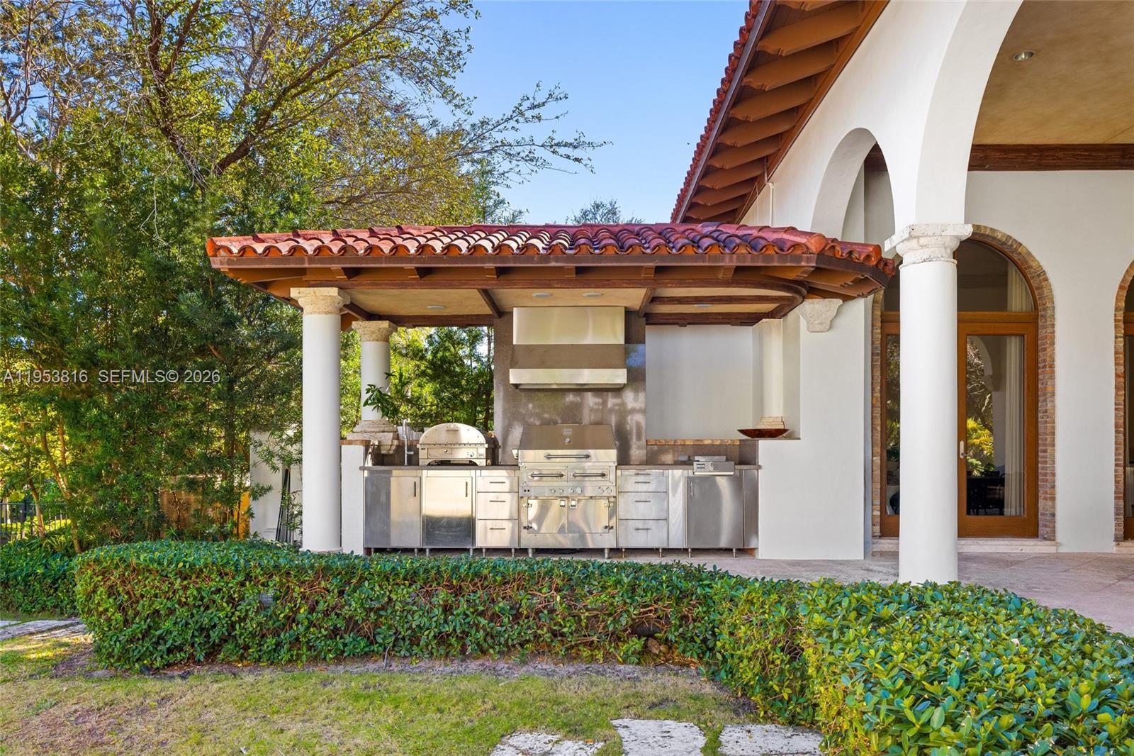 221 Casuarina Concourse Coral Gables, FL 33143