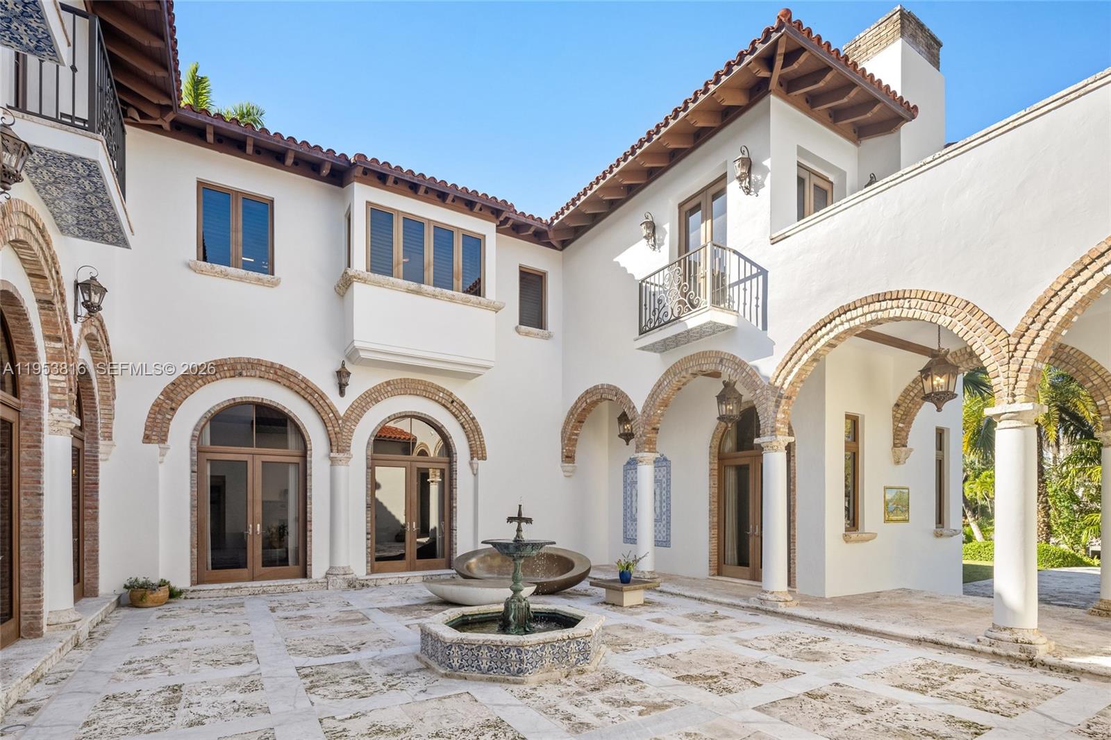 221 Casuarina Concourse Coral Gables, FL 33143