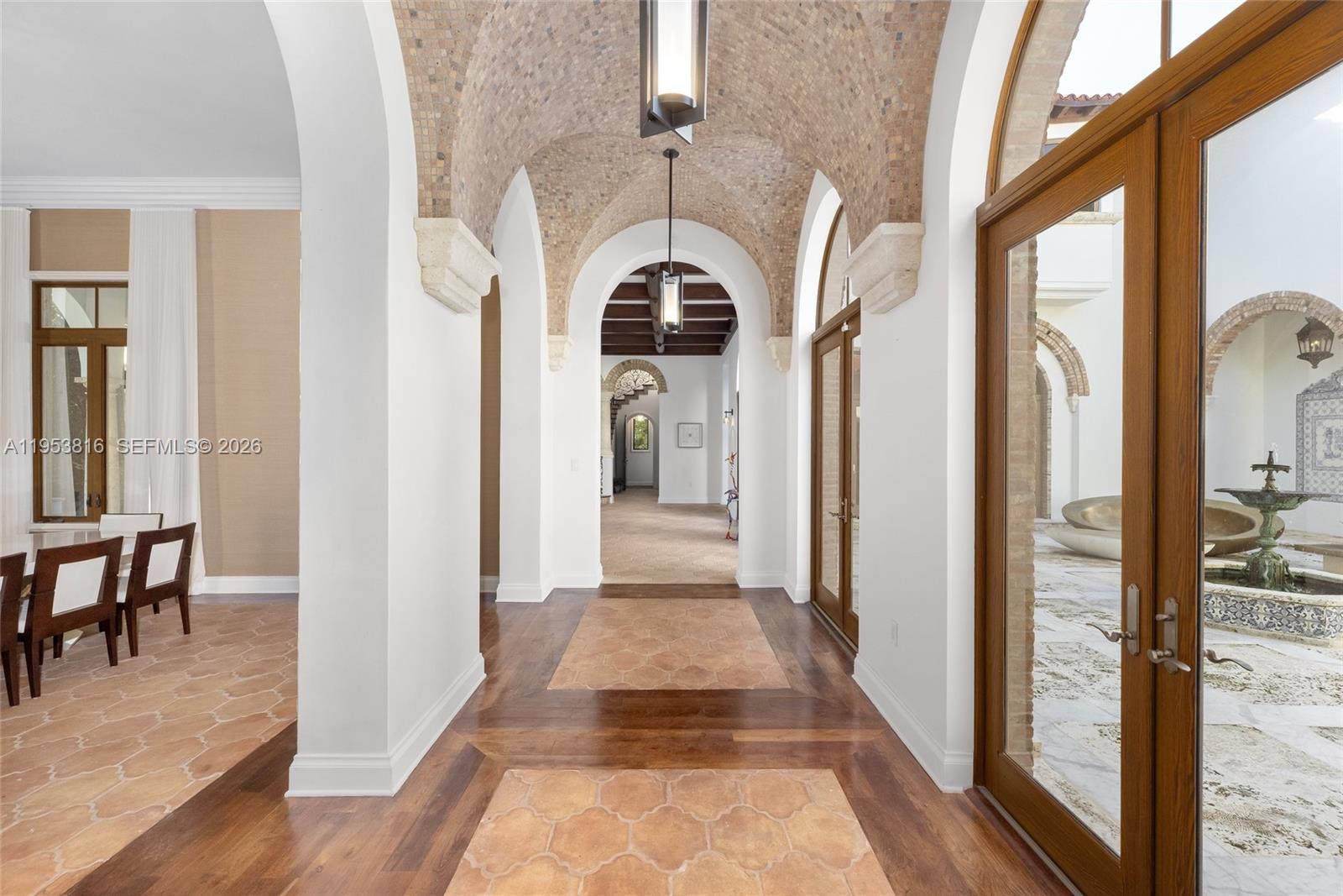 221 Casuarina Concourse Coral Gables, FL 33143