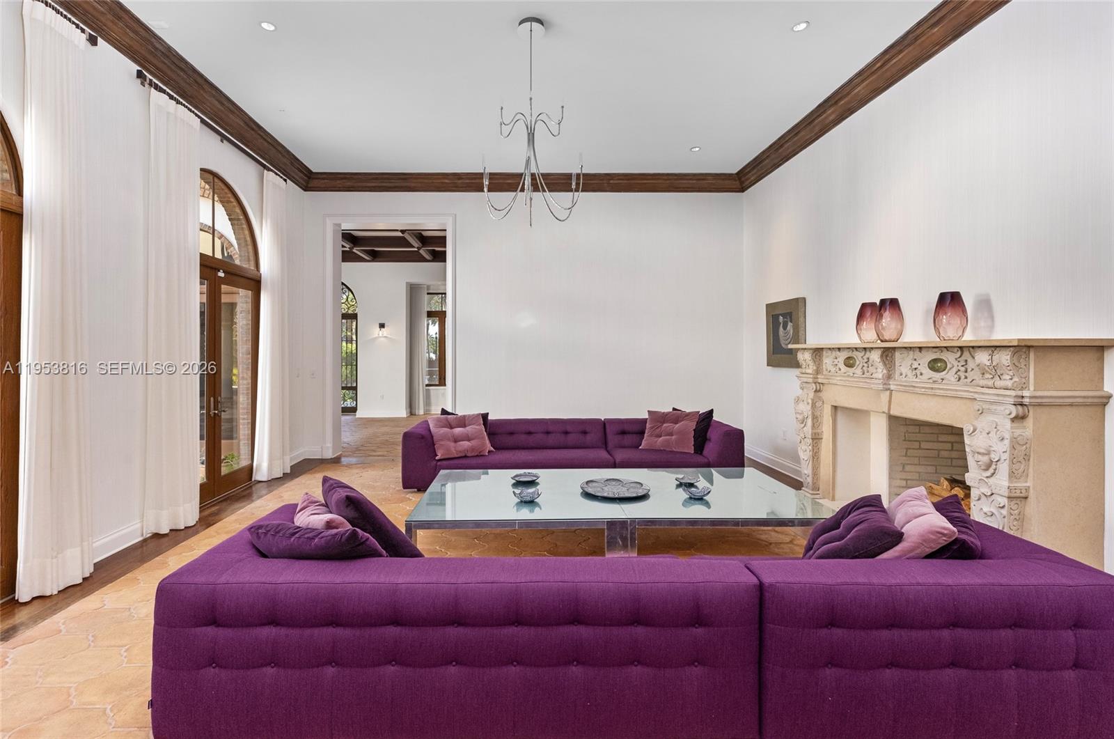 221 Casuarina Concourse Coral Gables, FL 33143