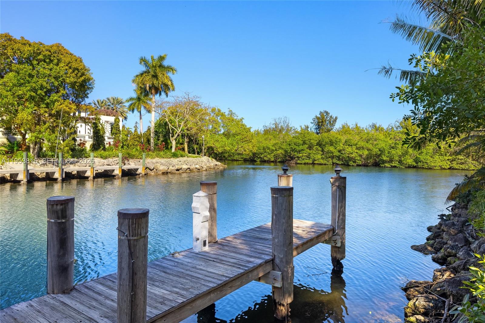 221 Casuarina Concourse Coral Gables, FL 33143