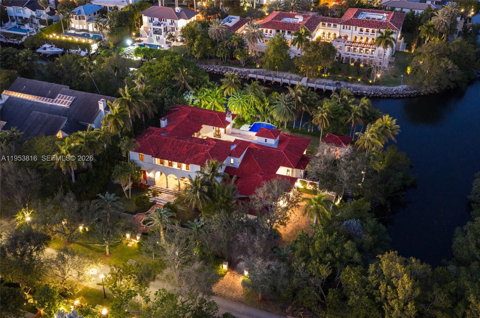 221 Casuarina Concourse Coral Gables, FL 33143