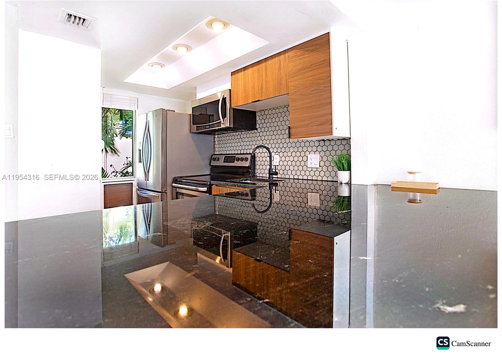 1531 SE 15th St #5 Fort Lauderdale, FL 33316