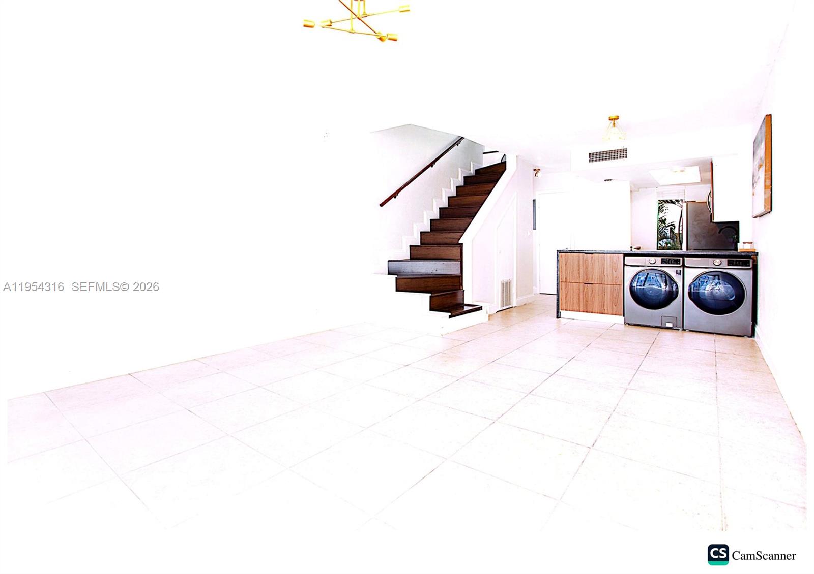 1531 SE 15th St #5 Fort Lauderdale, FL 33316