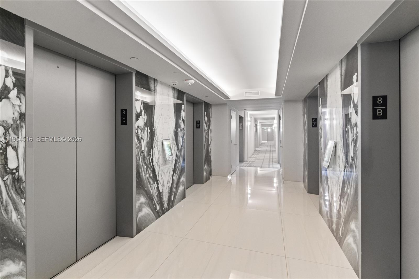 image South Pointe Towers24