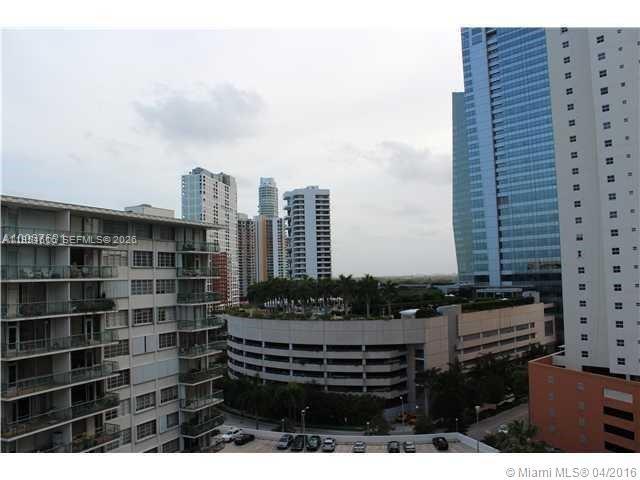 1402 Brickell Bay Dr #1103 Miami, FL 33131