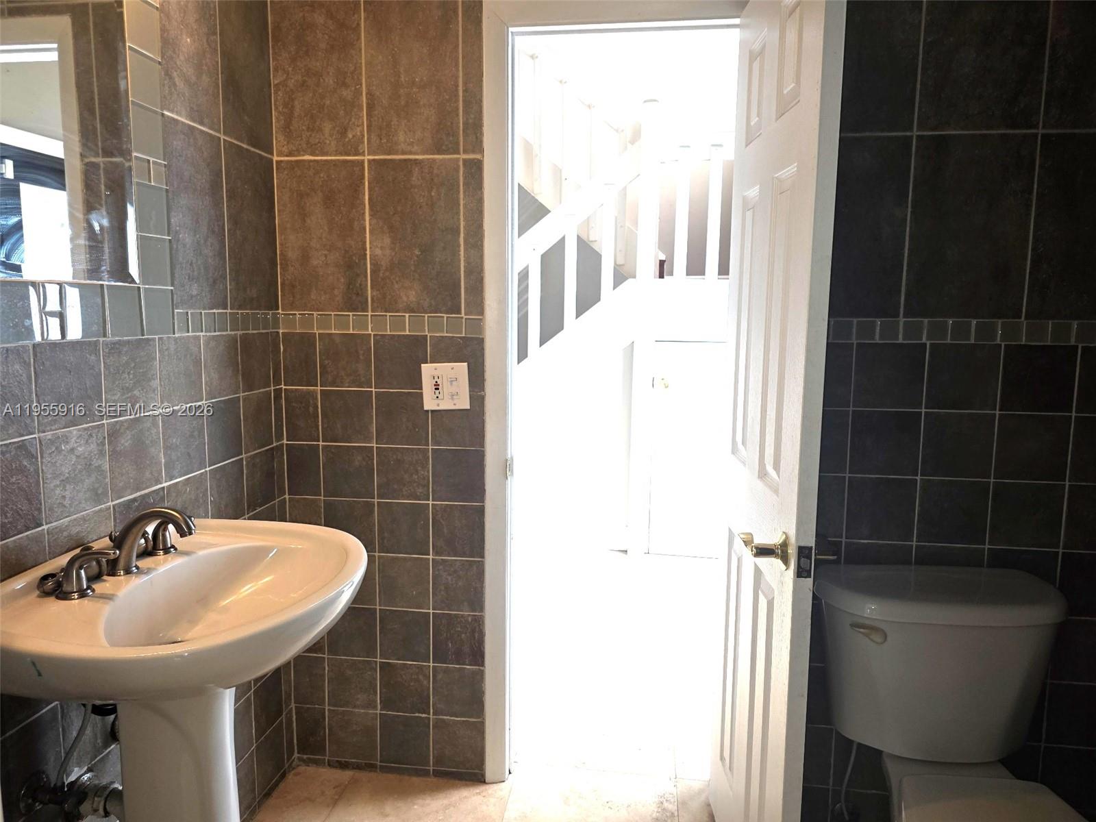 Undisclosed Address Miami, FL 33186