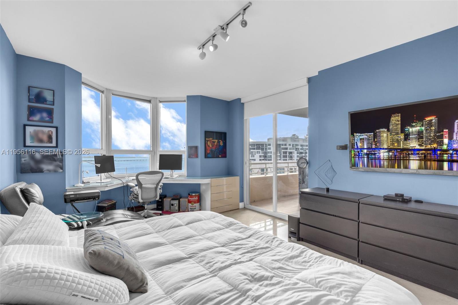 image Two Tequesta Point33