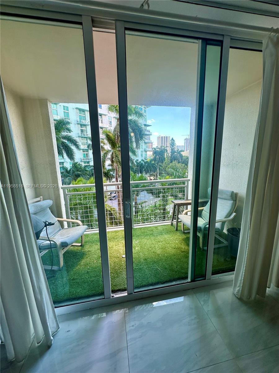 image Cite on the Bay East12