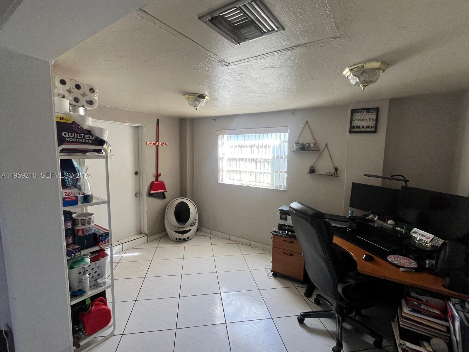 1701 NE 180th St North Miami Beach, FL 33162
