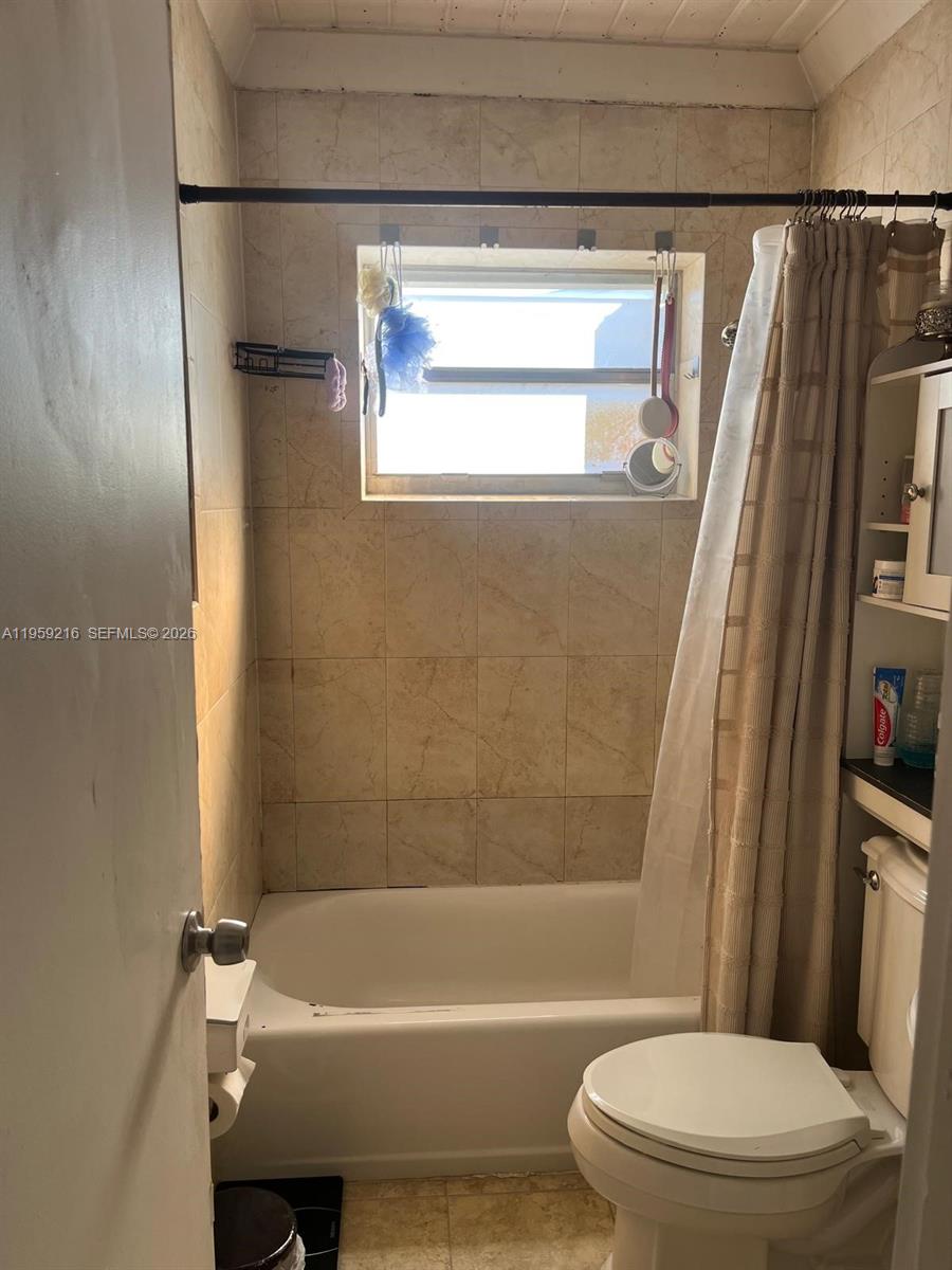 1701 NE 180th St North Miami Beach, FL 33162