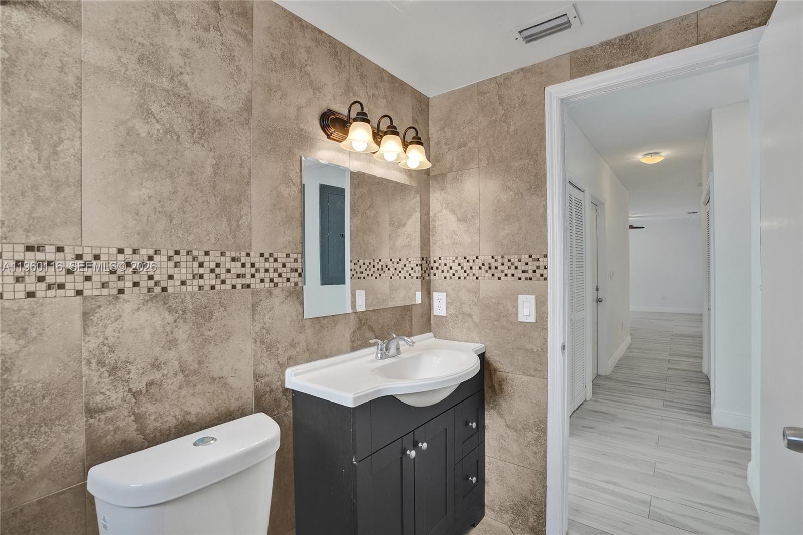 5721 SW 11th St West Miami, FL 33144