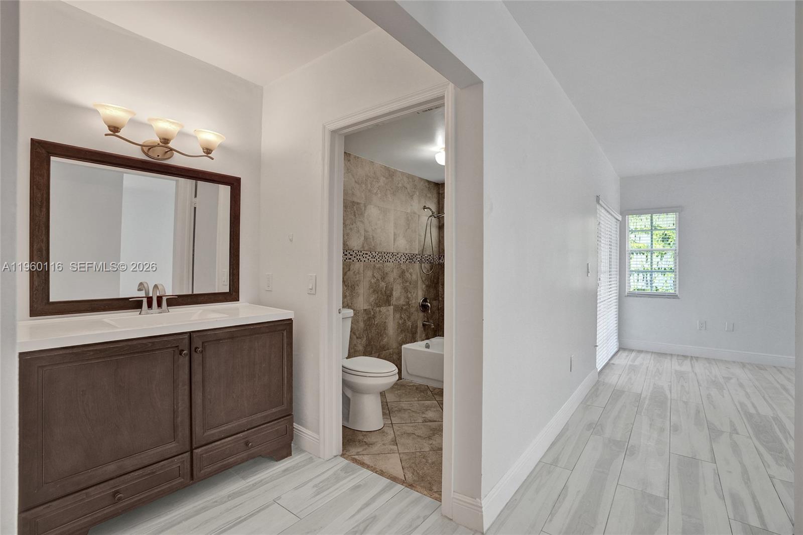 5721 SW 11th St West Miami, FL 33144