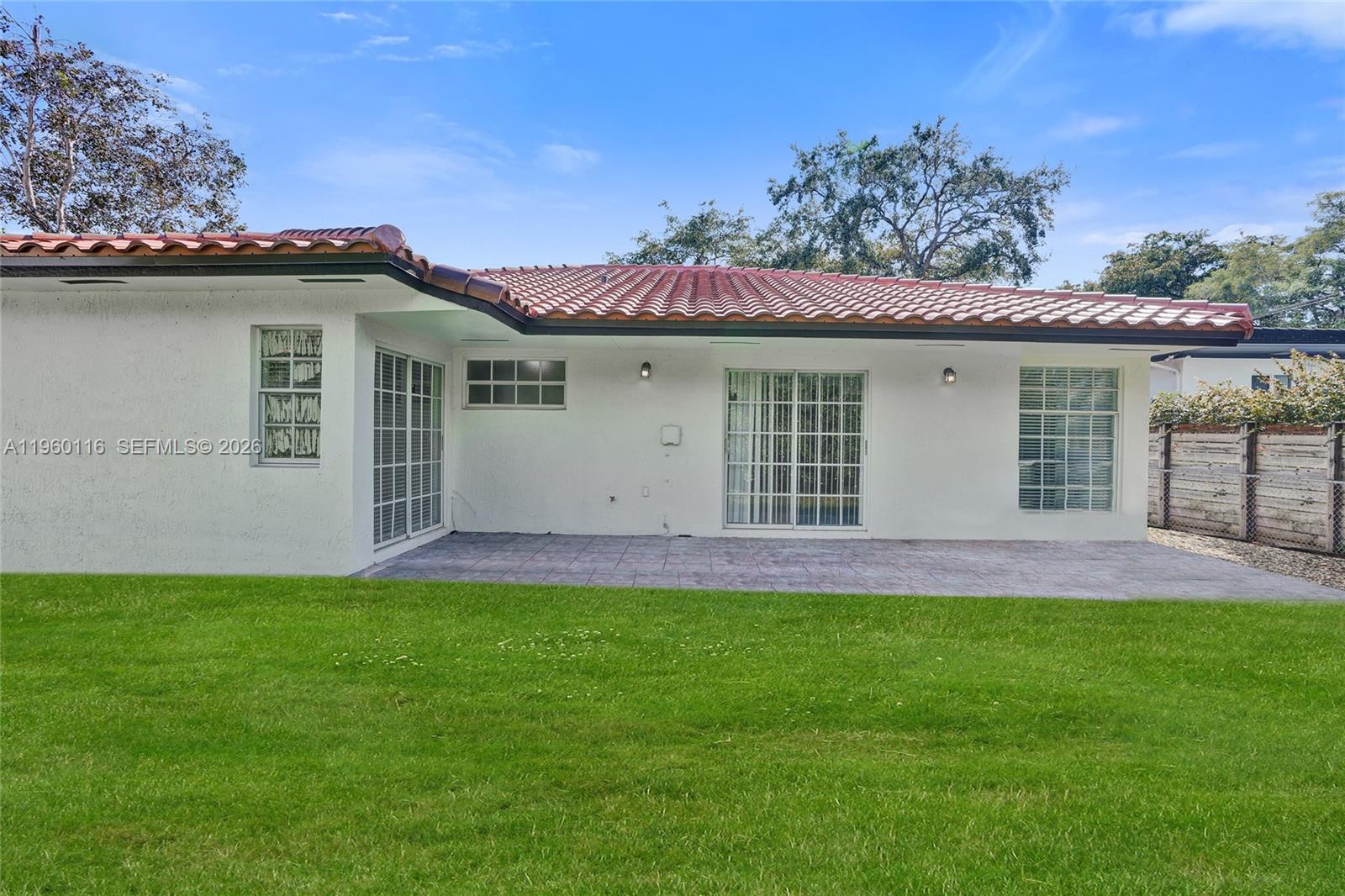 5721 SW 11th St West Miami, FL 33144