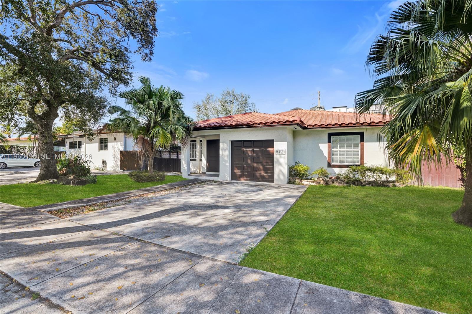 5721 SW 11th St West Miami, FL 33144