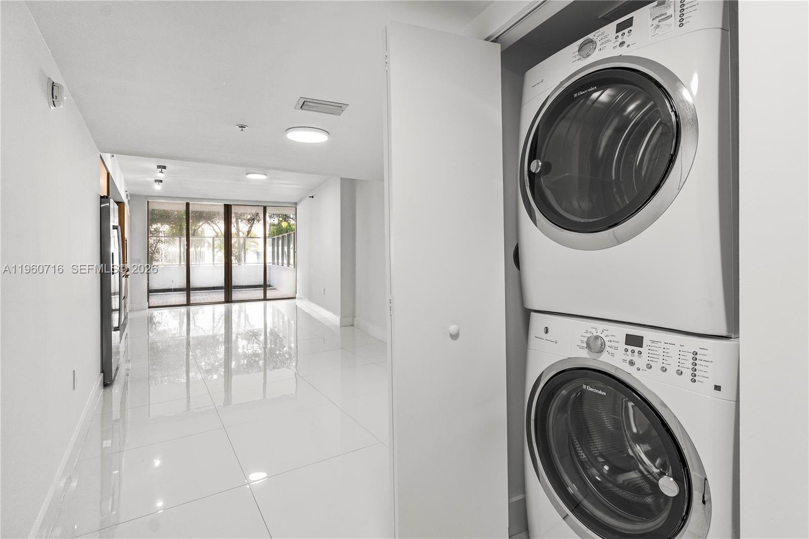 6620 Indian Crk Dr #116 Miami Beach, FL 33141