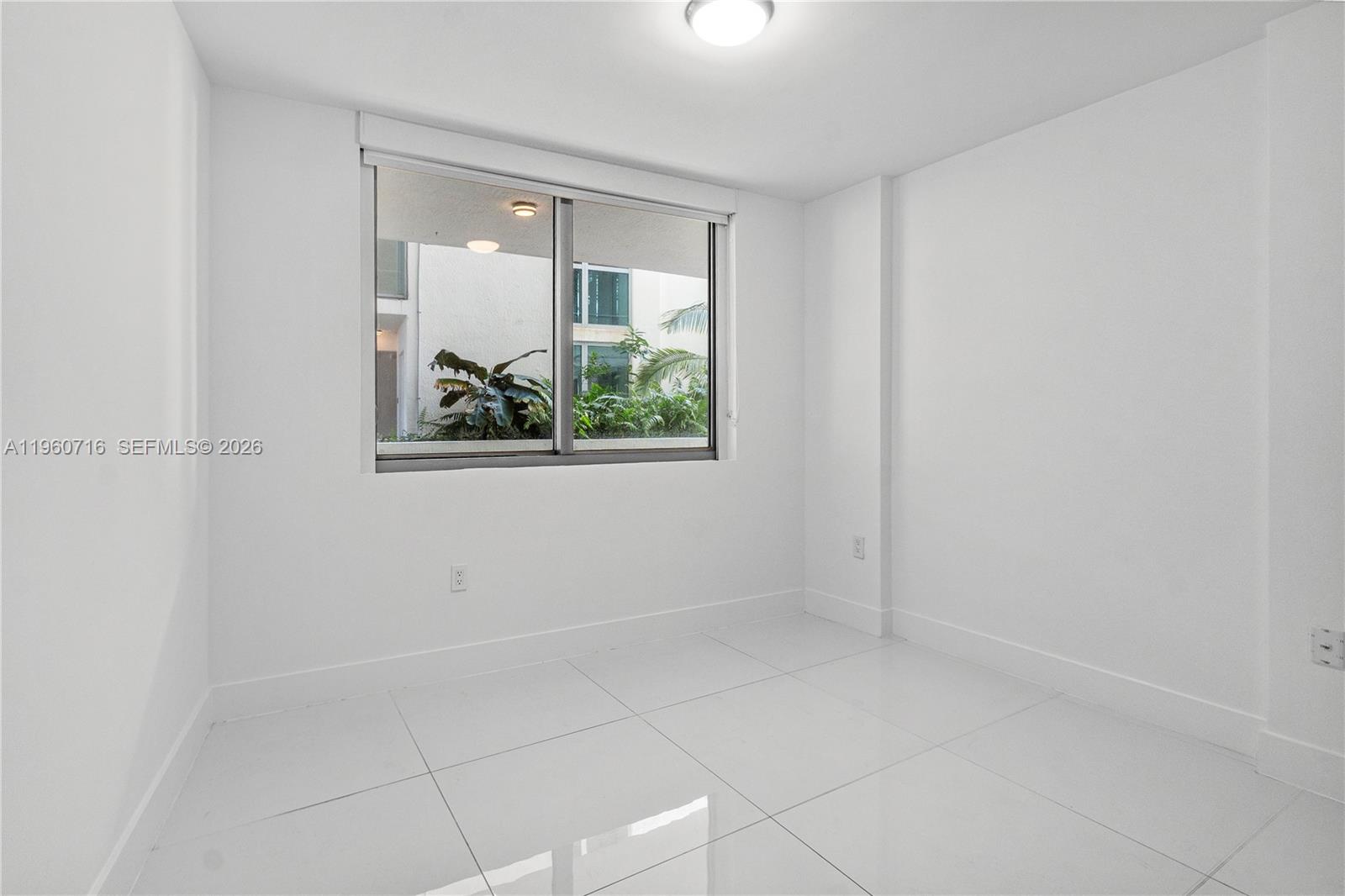 6620 Indian Crk Dr #116 Miami Beach, FL 33141