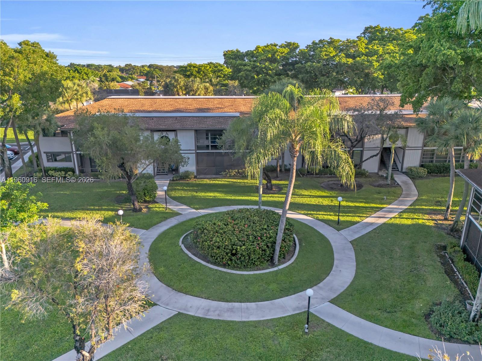 9415 W Mcnab Rd #204 Tamarac, FL 33321