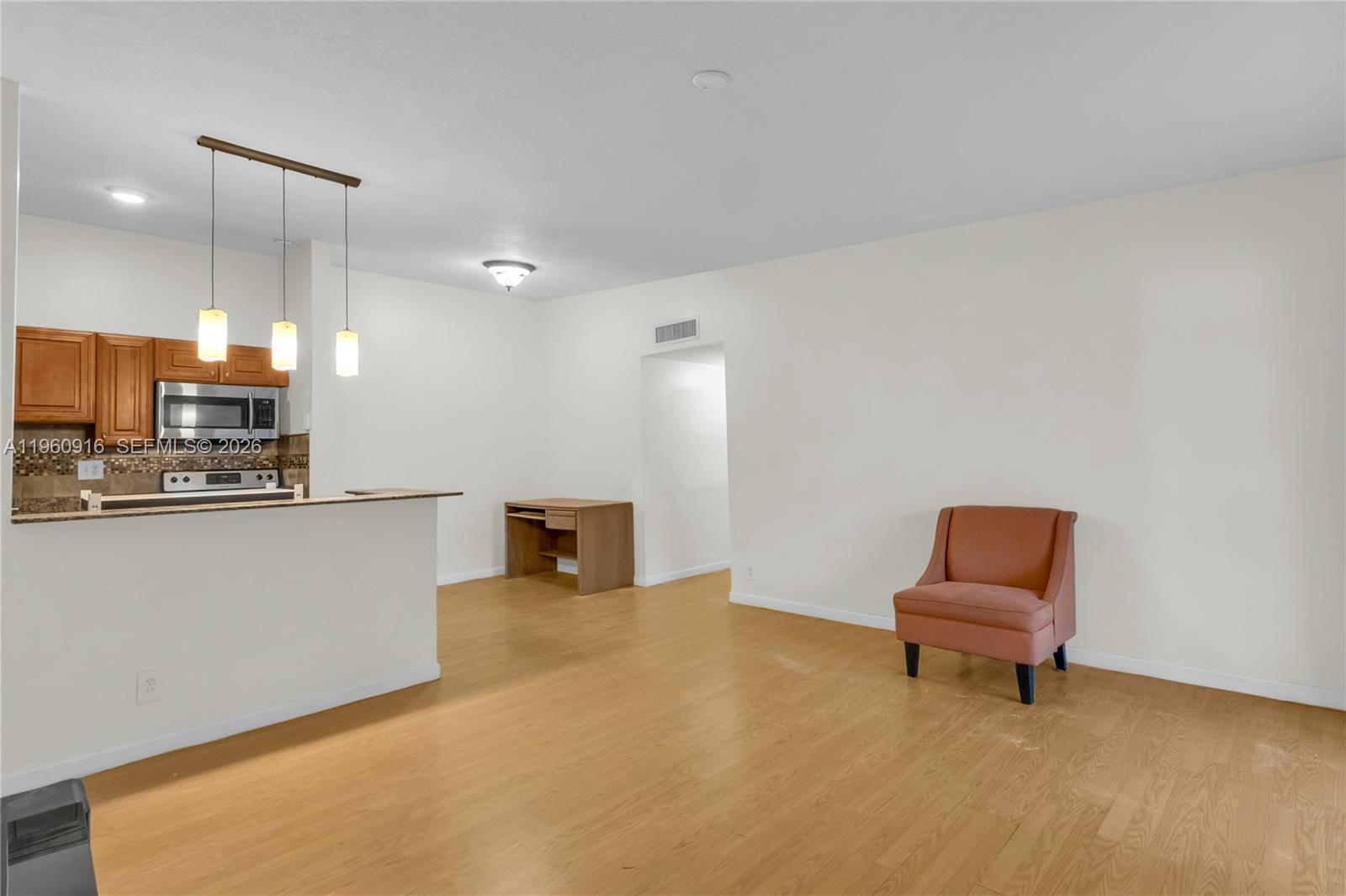 9415 W Mcnab Rd #204 Tamarac, FL 33321