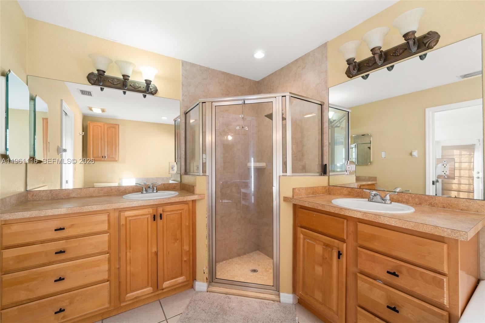 4031 Santa Barbara Sebring, FL 33875