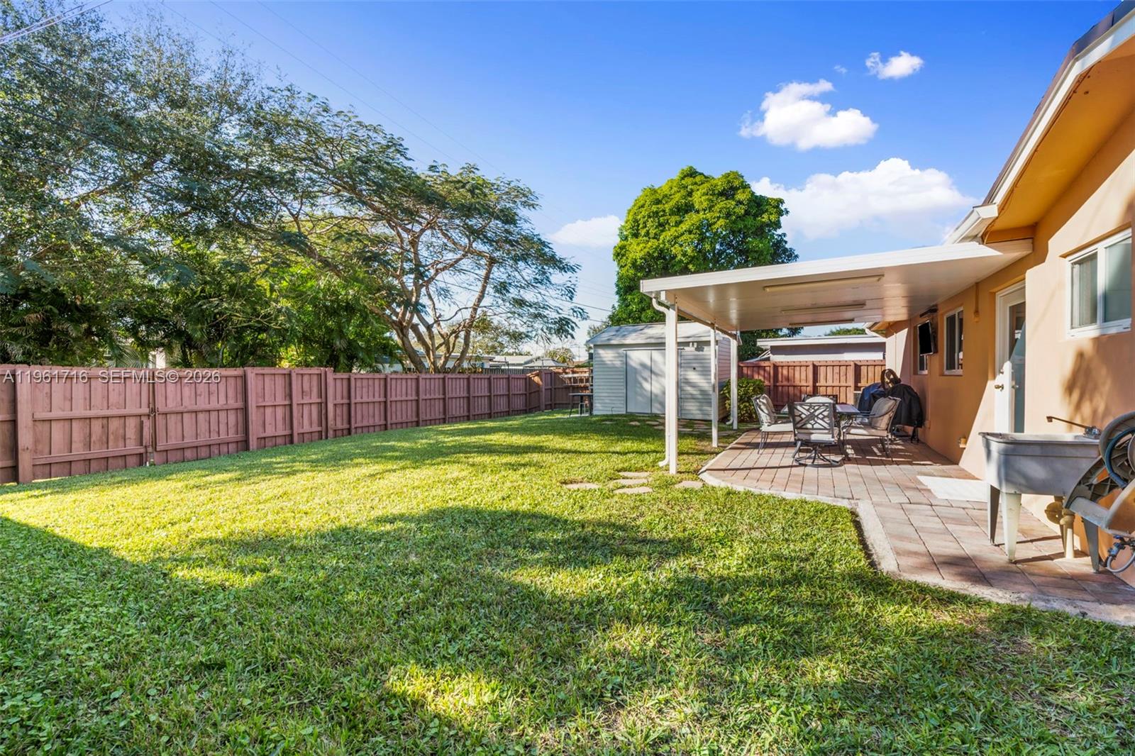 1916 N 36th Ave Hollywood, FL 33021