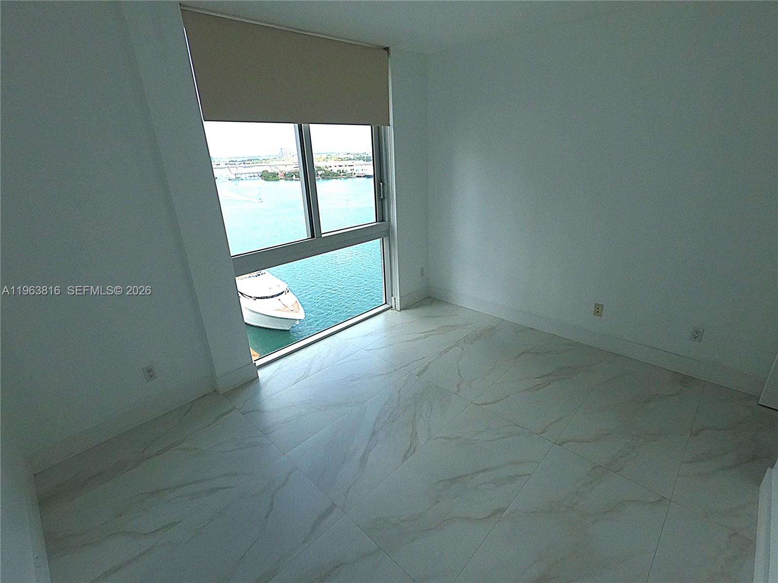 335 S Biscayne Blvd #1712 Miami, FL 33131