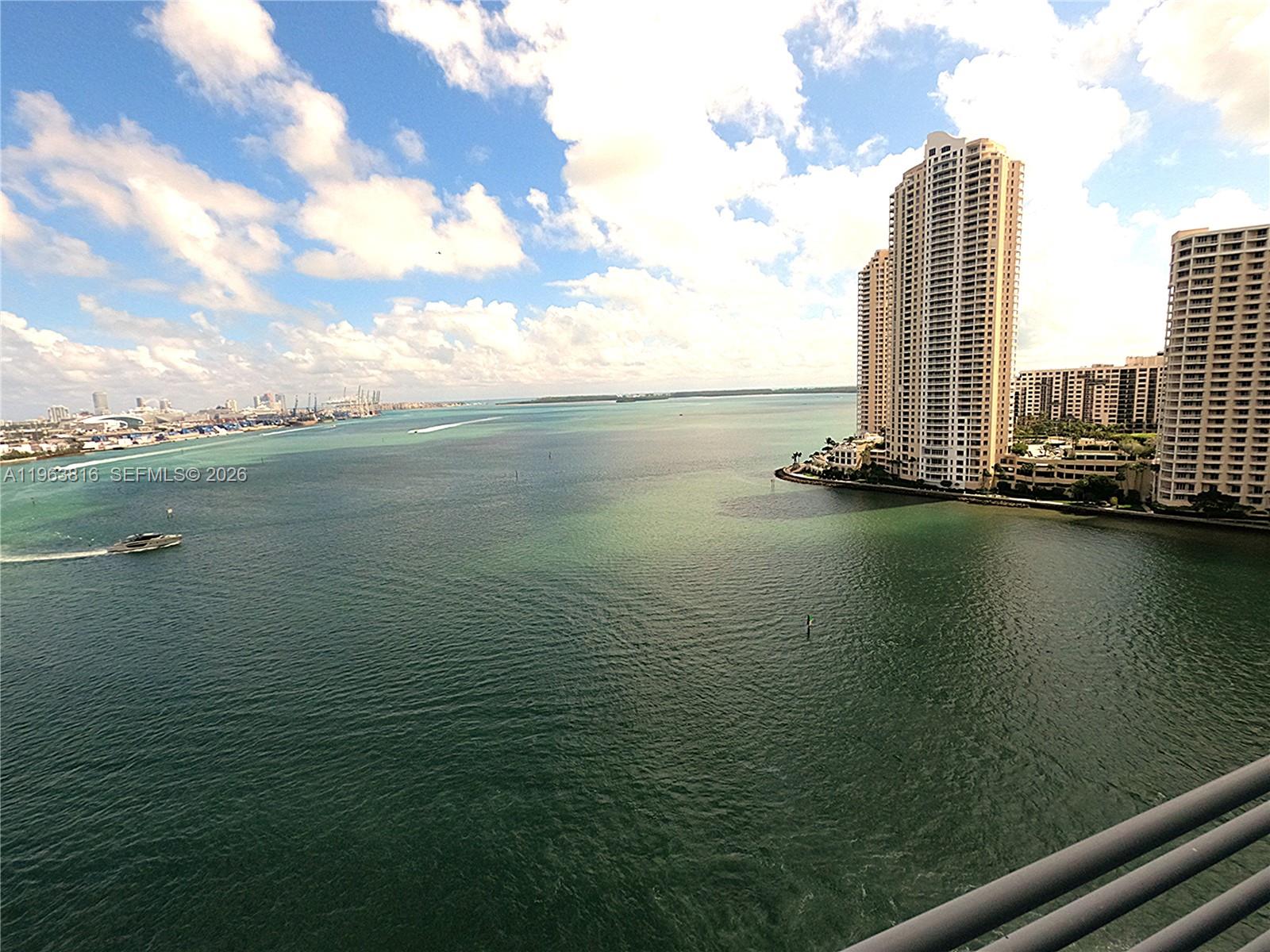 335 S Biscayne Blvd #1712 Miami, FL 33131