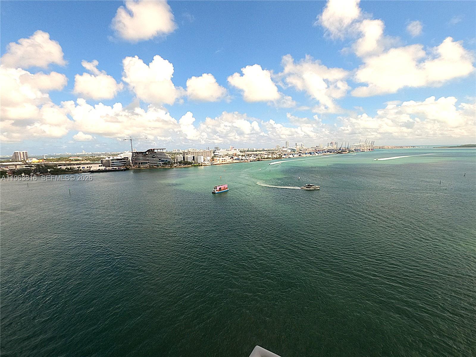 335 S Biscayne Blvd #1712 Miami, FL 33131