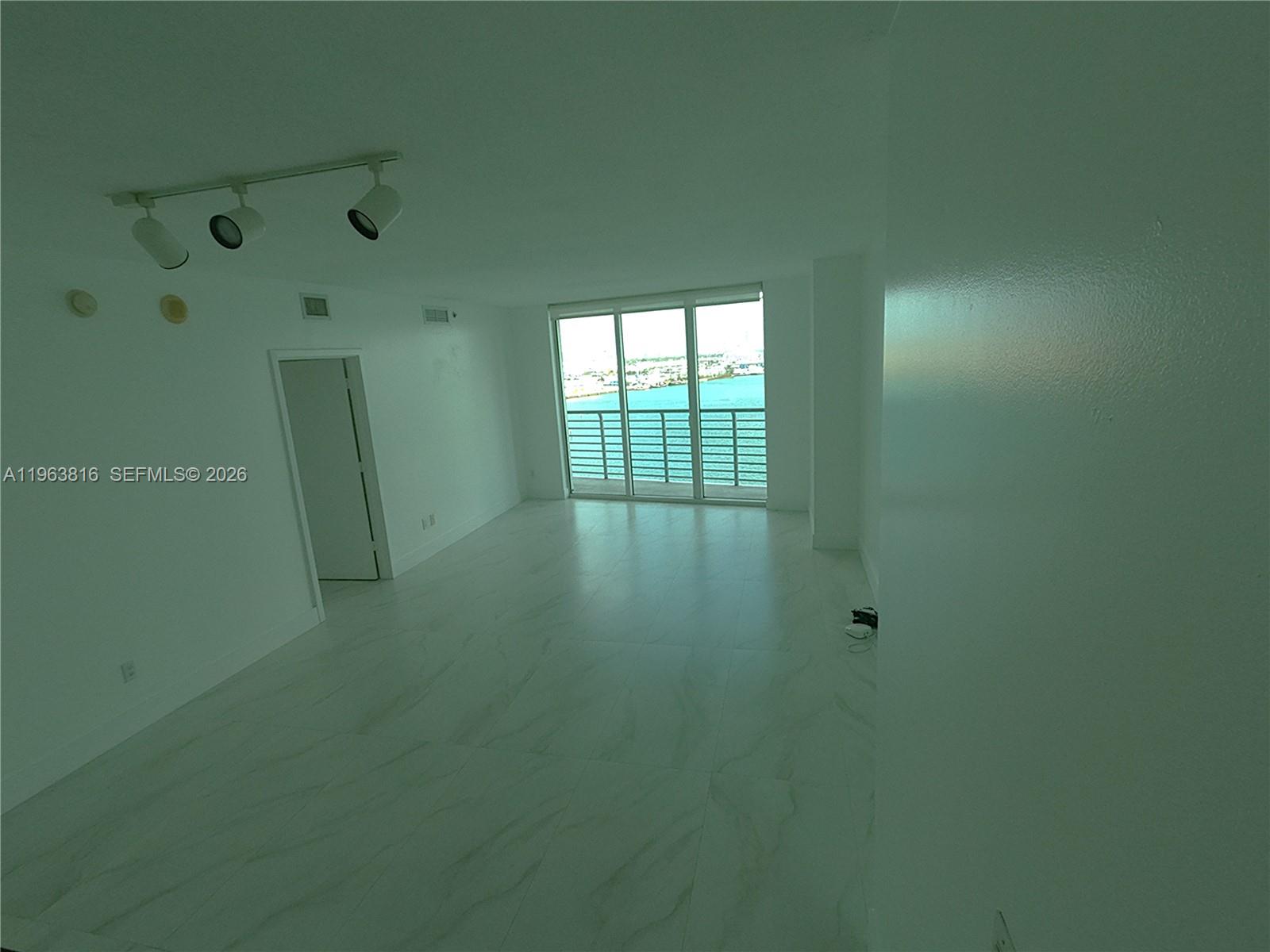335 S Biscayne Blvd #1712 Miami, FL 33131
