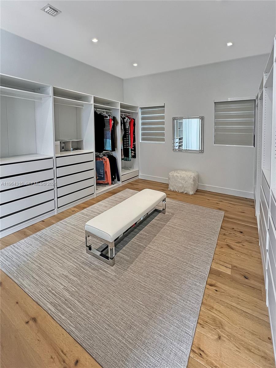 16640 Sunset Way Weston, FL 33326