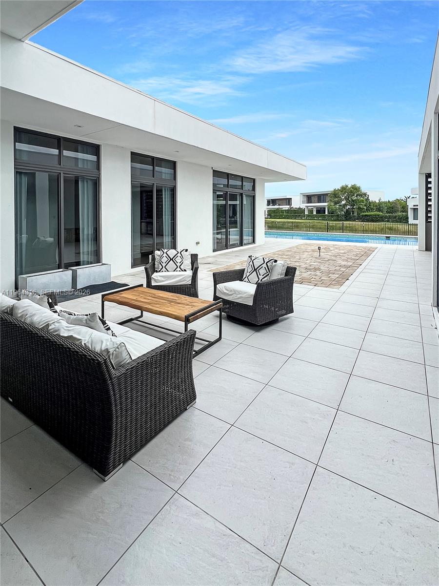 16640 Sunset Way Weston, FL 33326