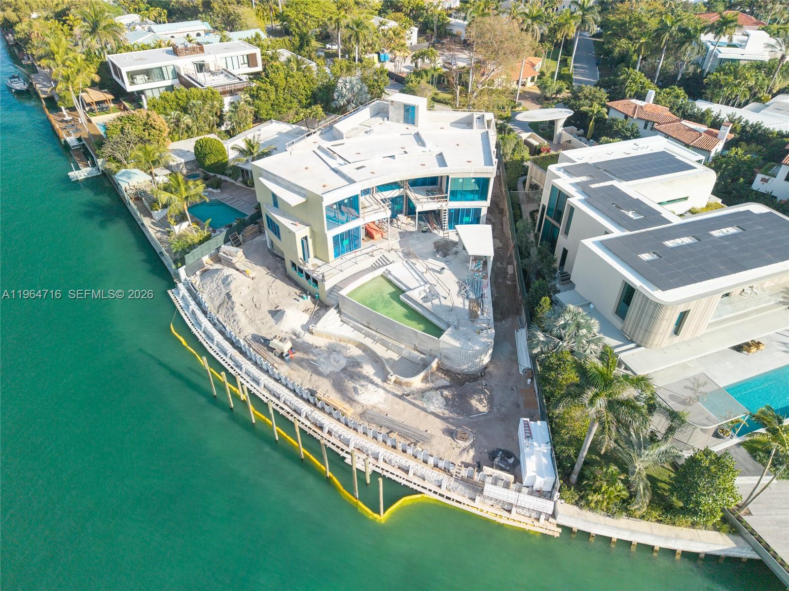 1649 W 22nd St Miami Beach, FL 33140