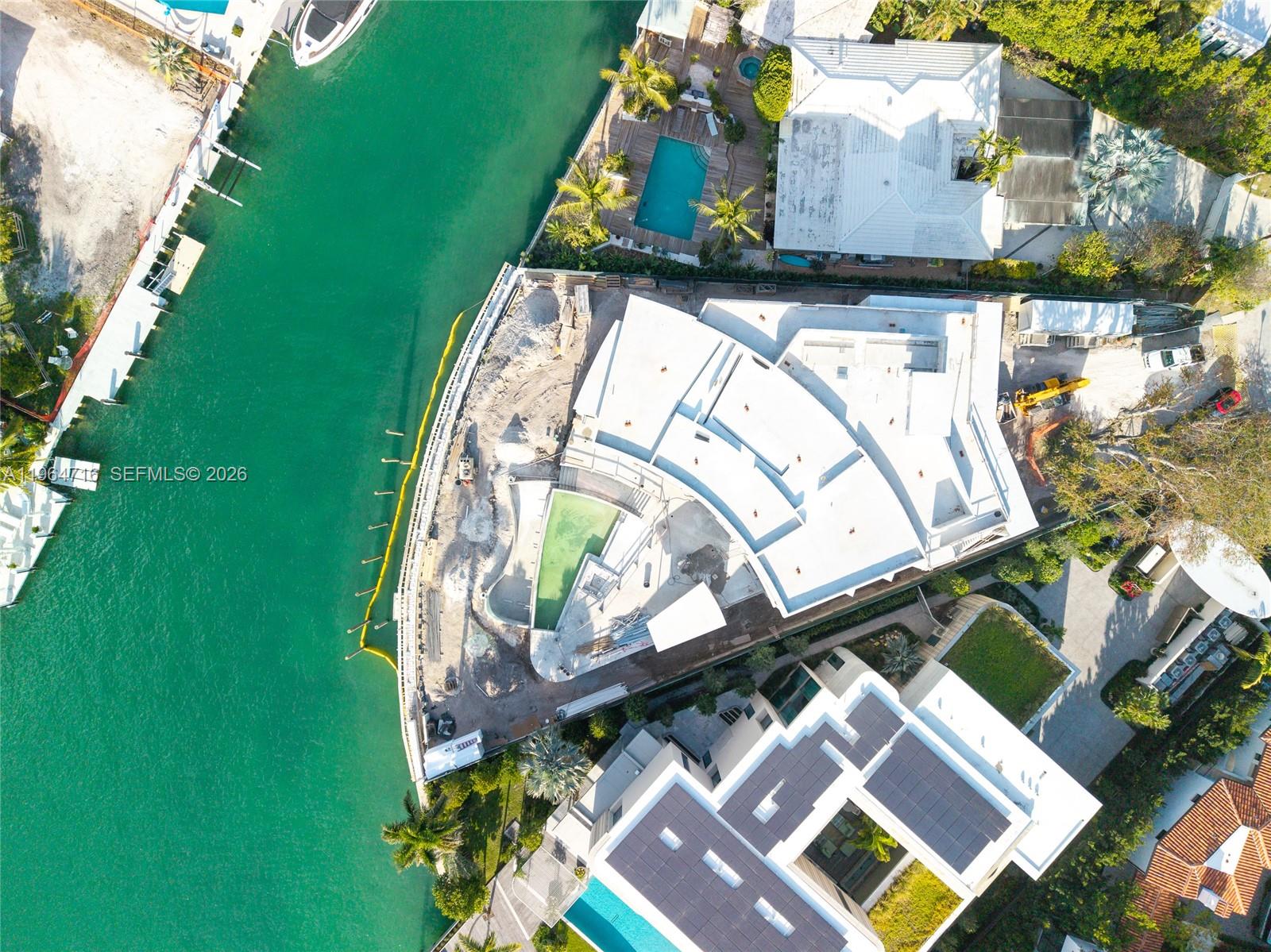 1649 W 22nd St Miami Beach, FL 33140