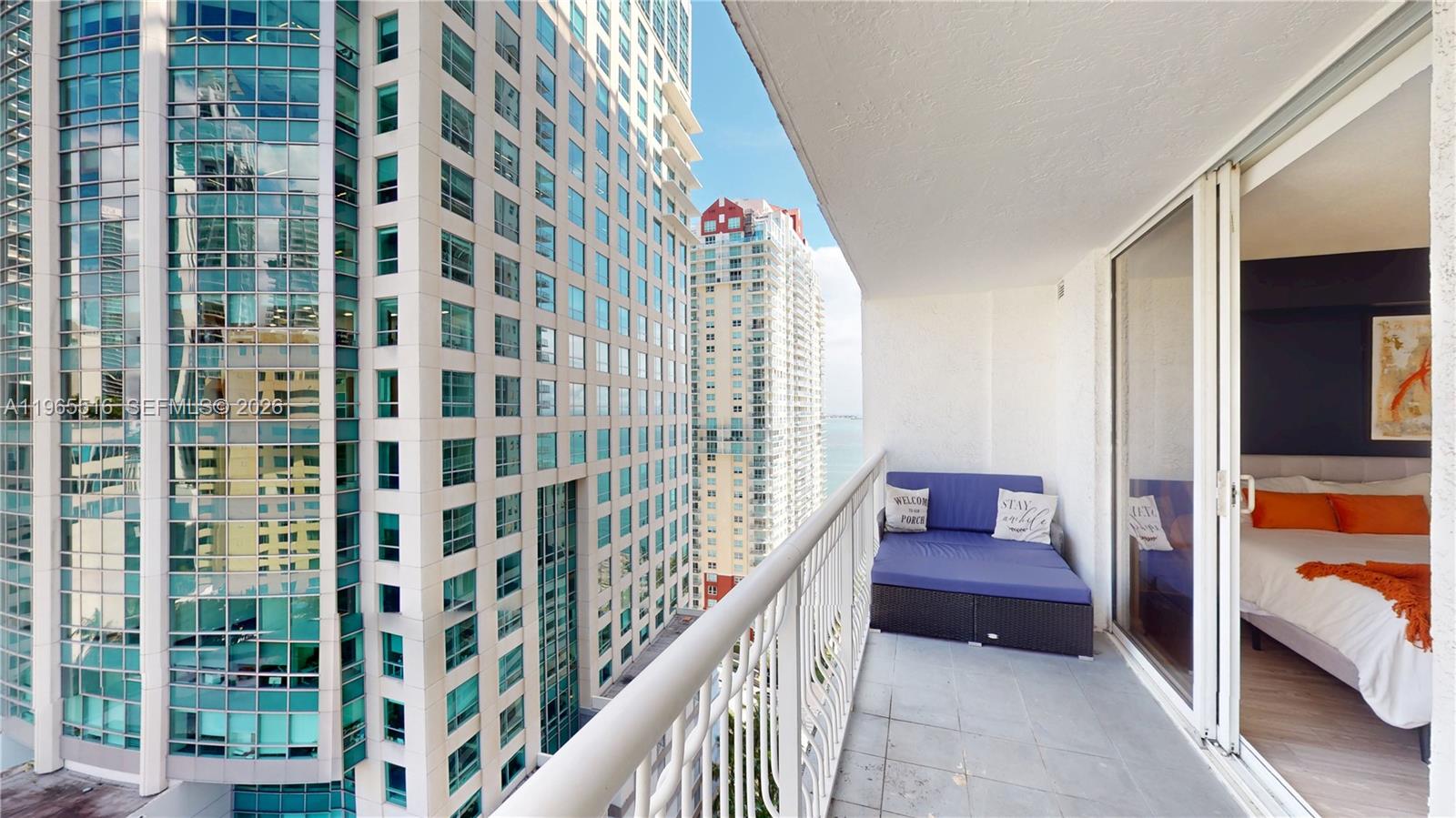 1200 N Brickell Bay Dr #2222 Miami, FL 33131