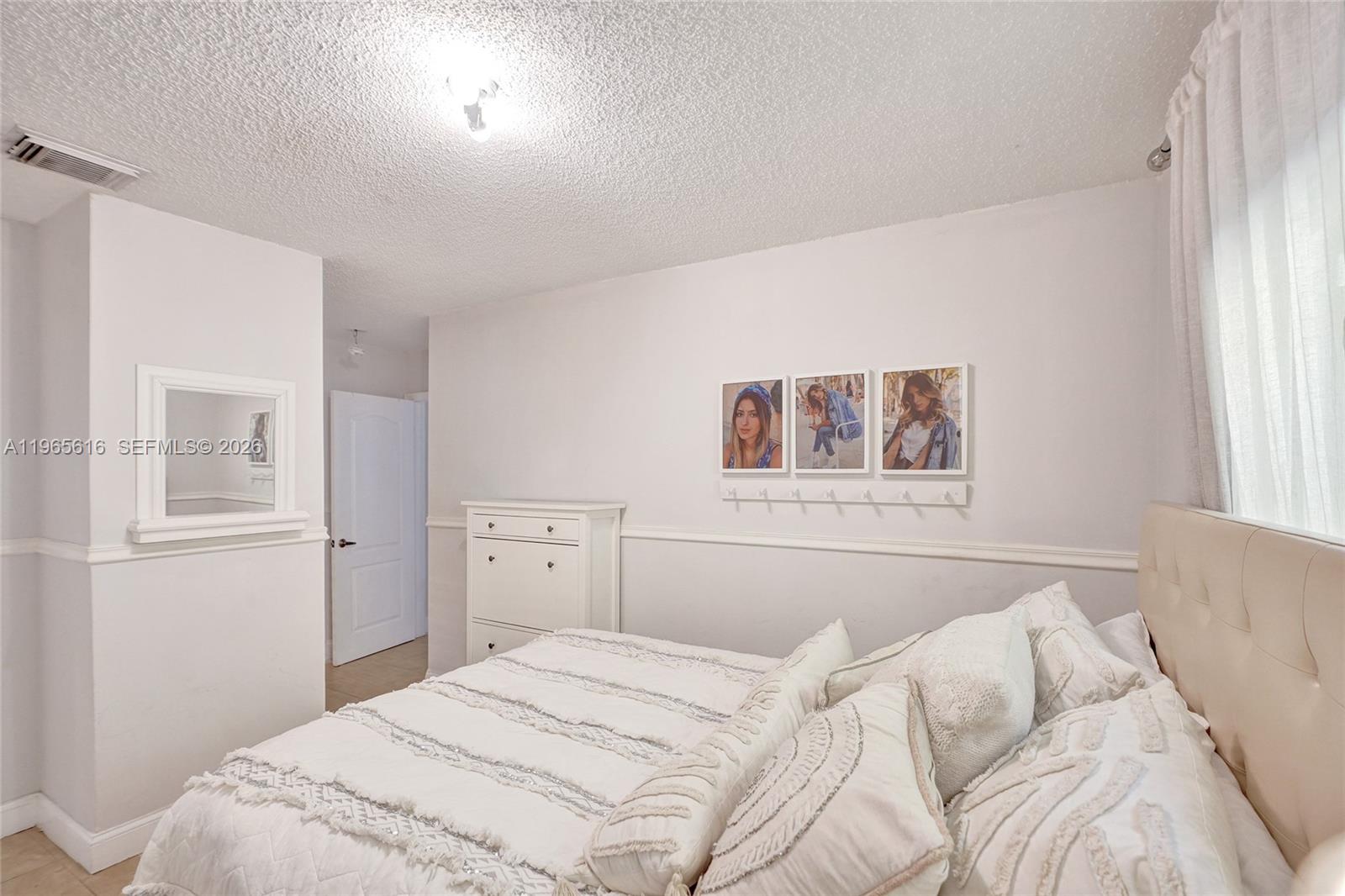 471 SW 92nd Psge Miami, FL 33174