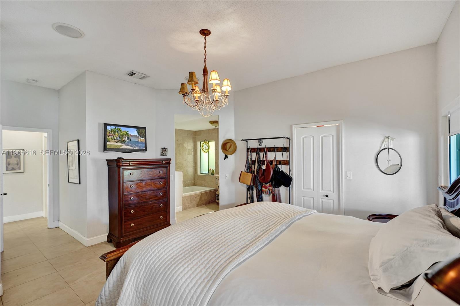 471 SW 92nd Psge Miami, FL 33174