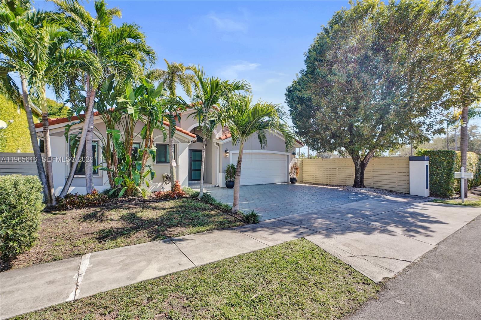 471 SW 92nd Psge Miami, FL 33174