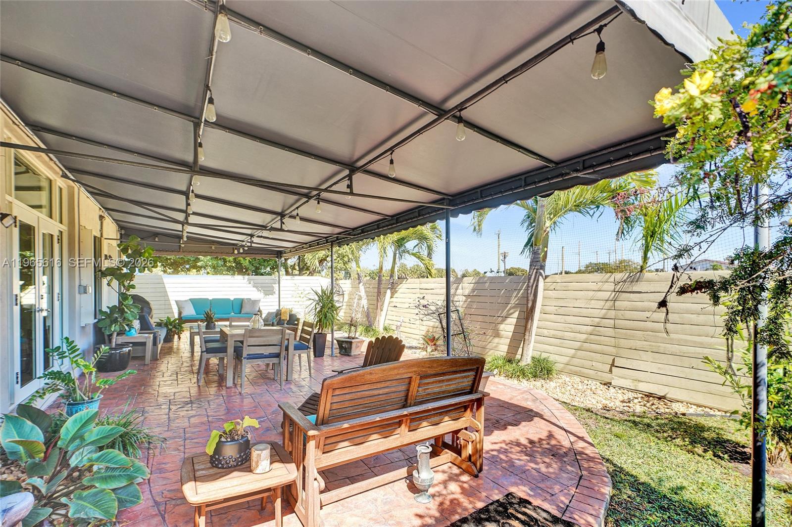 471 SW 92nd Psge Miami, FL 33174