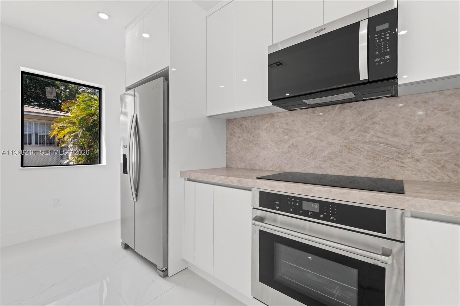 14950 NE 2nd Ave Miami, FL 33161