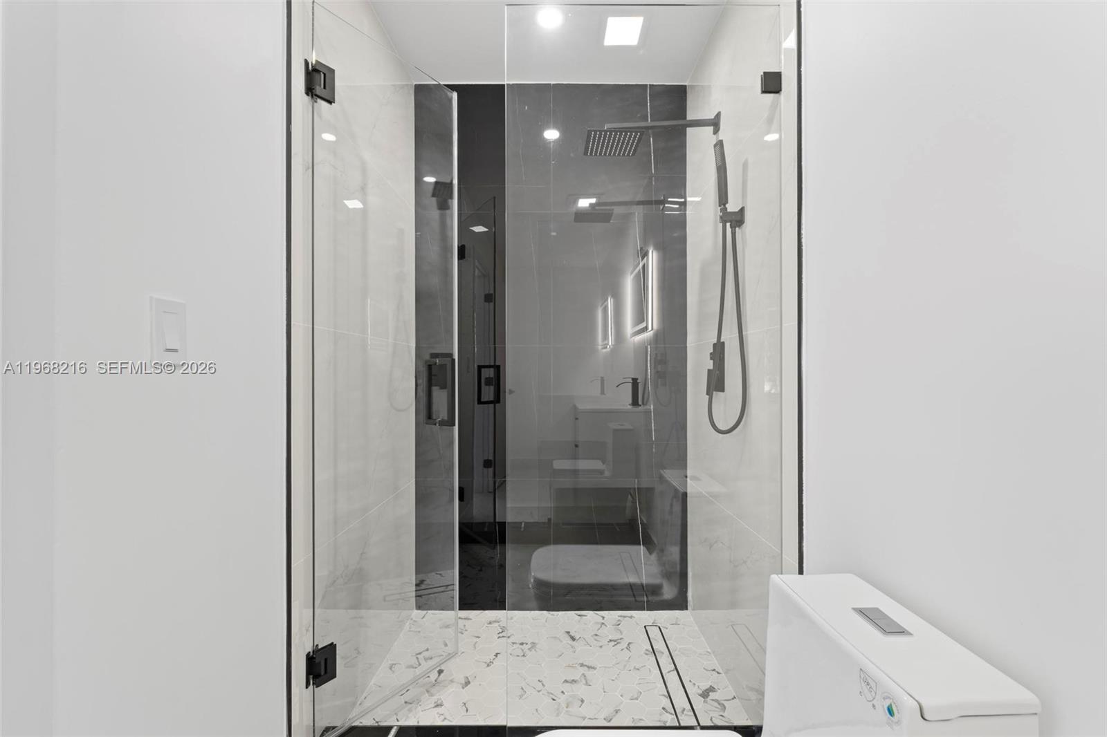 14950 NE 2nd Ave Miami, FL 33161