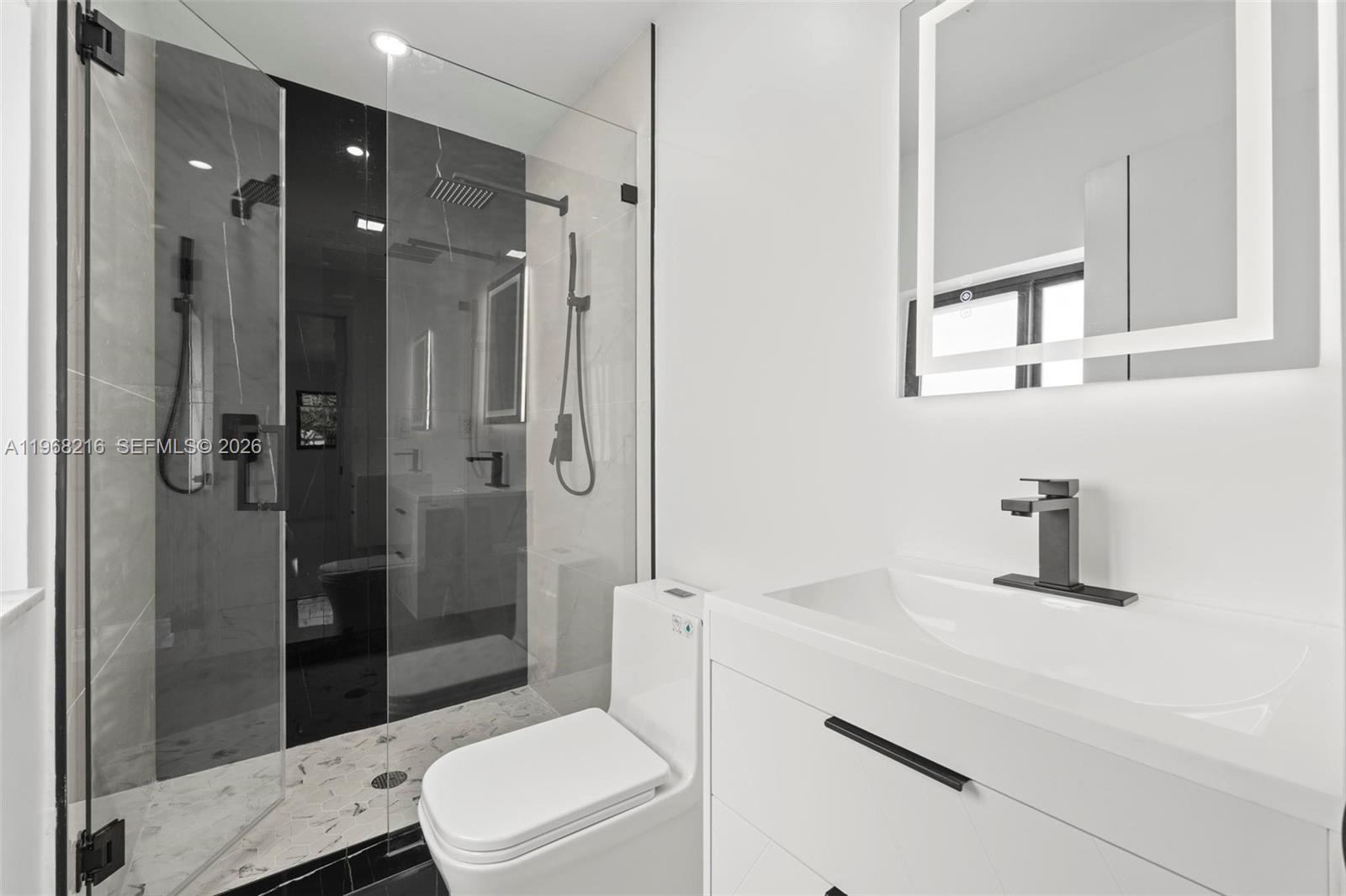 14950 NE 2nd Ave Miami, FL 33161