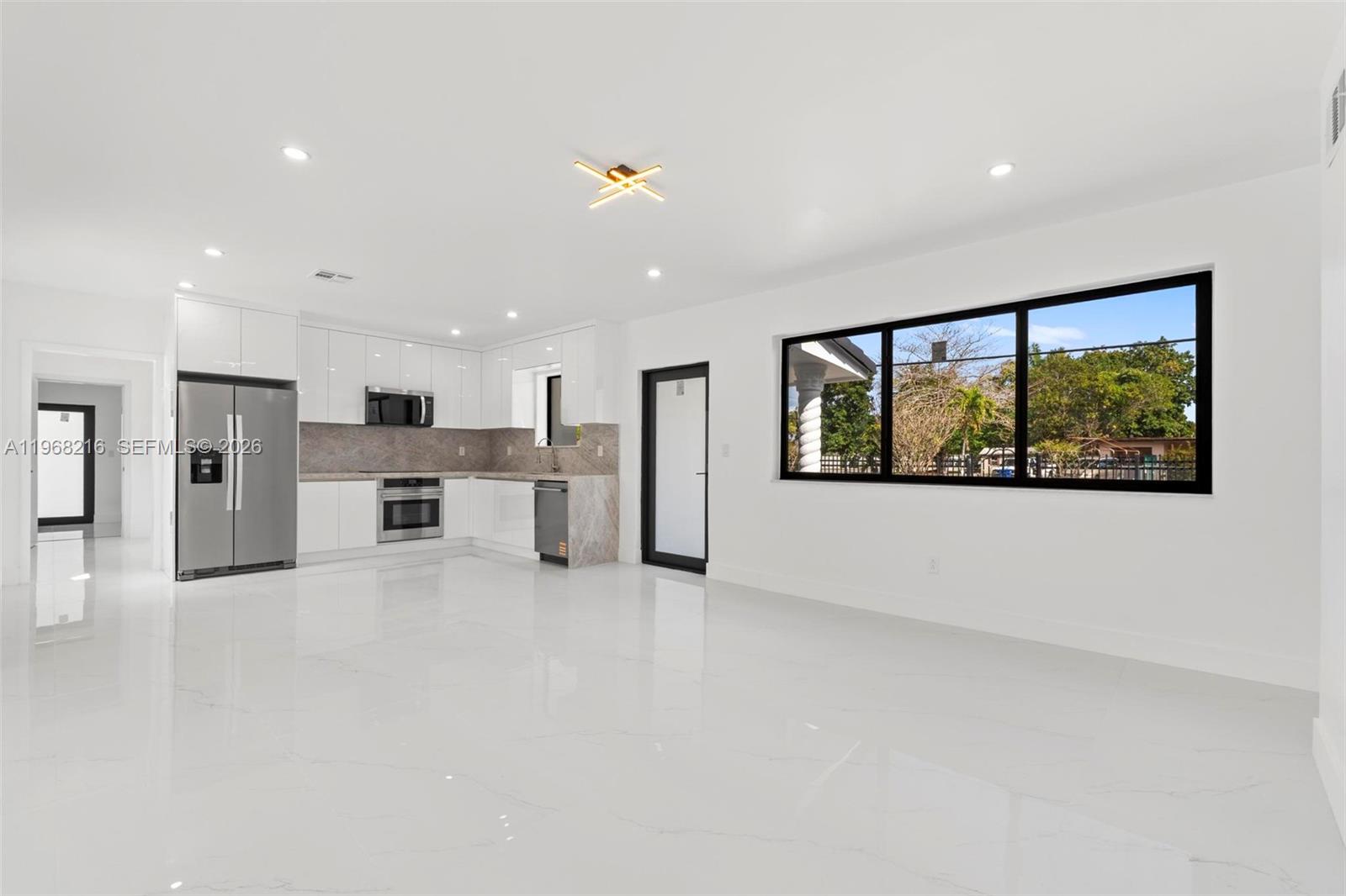 14950 NE 2nd Ave Miami, FL 33161